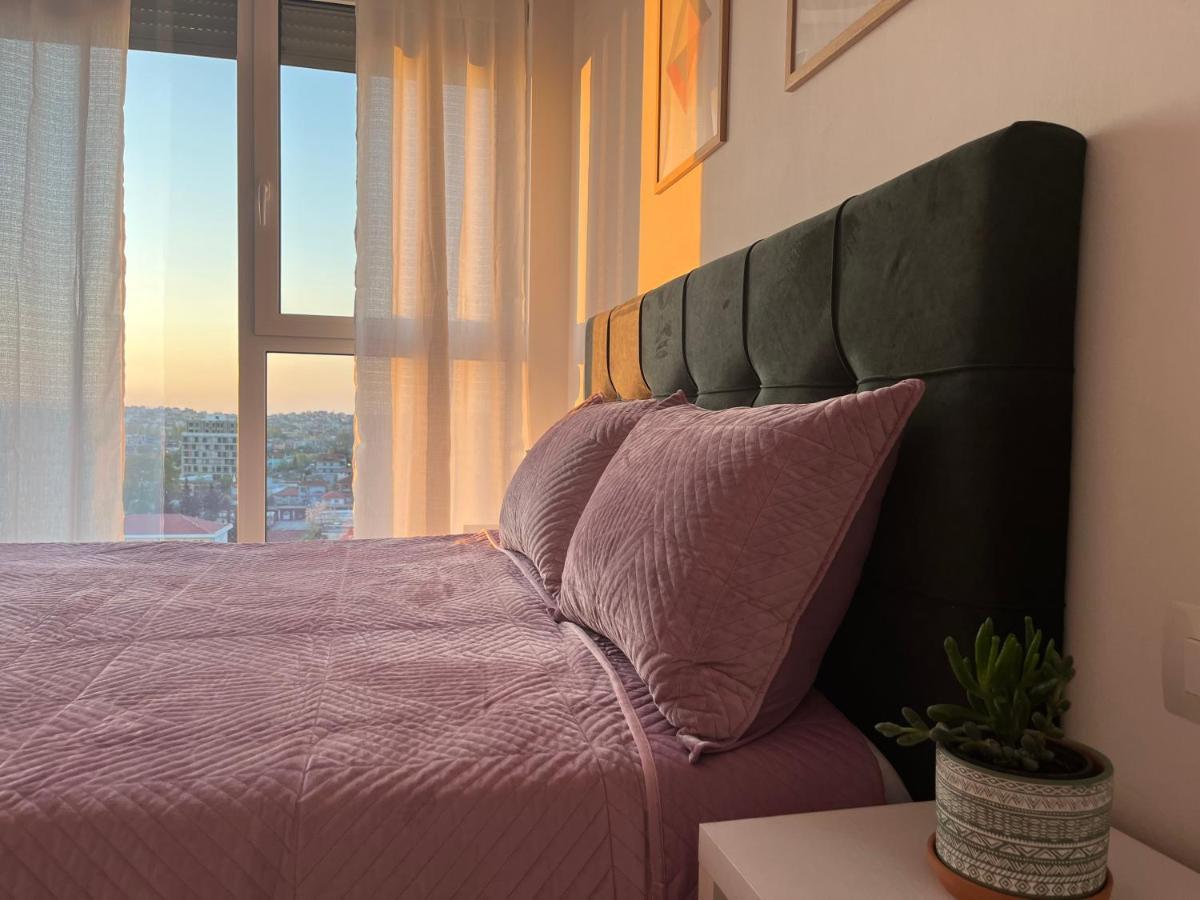 Comfy Nest Apartment- Free Parking Tiranë Eksteriør bilde