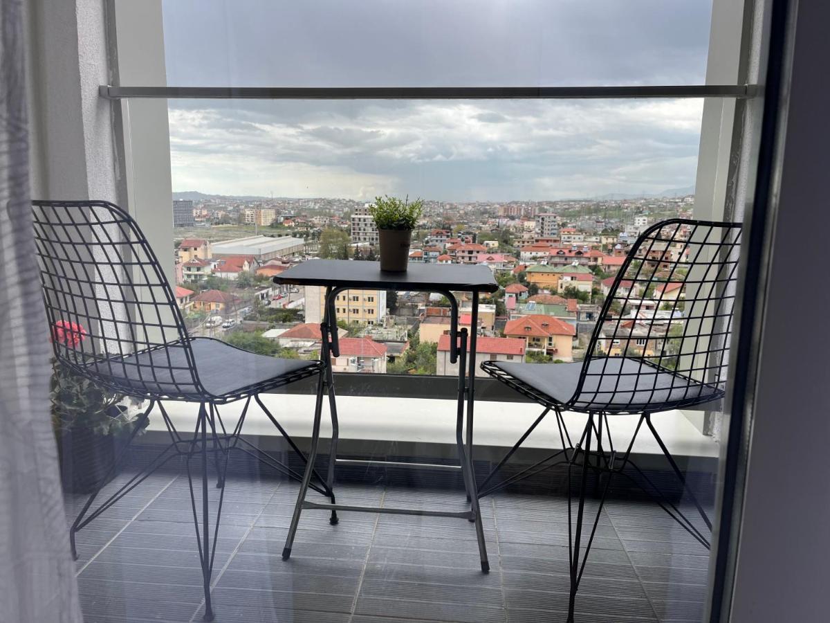 Comfy Nest Apartment- Free Parking Tiranë Eksteriør bilde